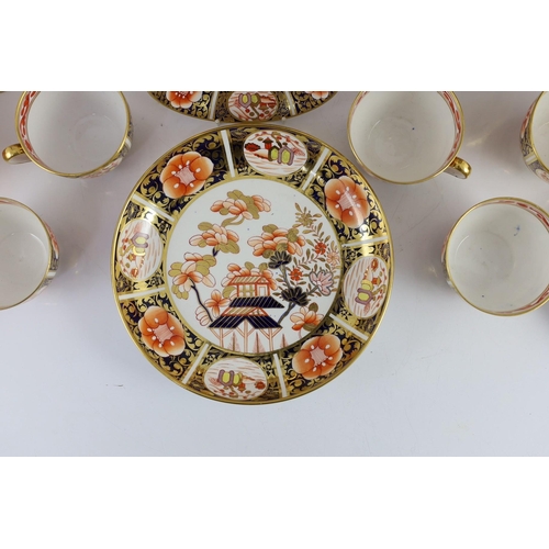 102 - A Spode part tea service painted in Imari style with pattern 1956, c.1820, comprising a teapot cover... 