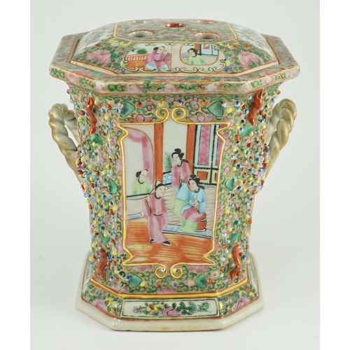 159 - A Chinese Canton (Guangzhou) famille rose decorated bough pot and cover, c.1830, painted with reserv... 