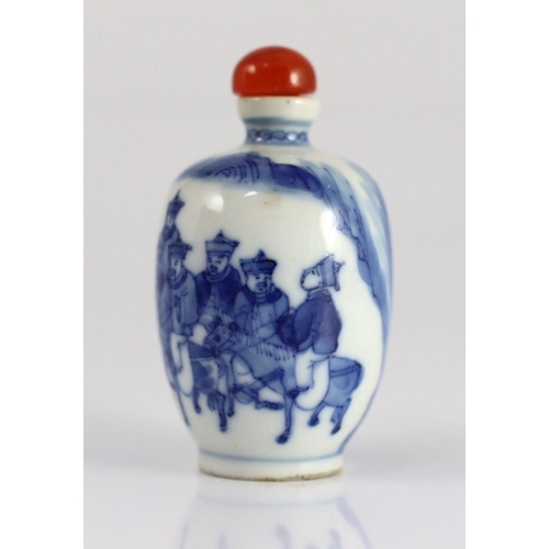 187 - A Chinese blue and white snuff bottle, Yongzheng mark, 1850-1900, painted with dignitaries on horseb... 