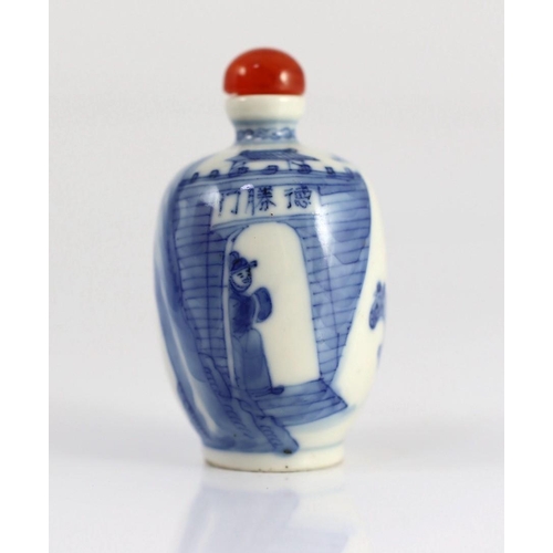 187 - A Chinese blue and white snuff bottle, Yongzheng mark, 1850-1900, painted with dignitaries on horseb... 