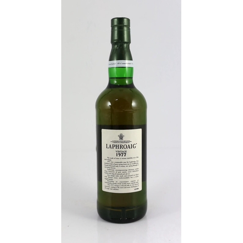 28 - A boxed bottle of Laphroaig Vintage 1977 Islay Single Malt Scotch Whisky,  75cl. Single Malt., 43% v... 