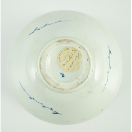 99 - A rare Worcester Club Rock pattern patty pan, c.1756-60, painted in underglaze blue to the interior ... 