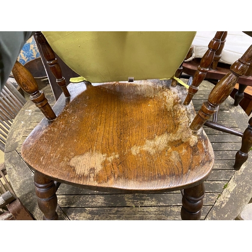 1083 - Two similar late Victorian turned beech Windsor smokers bow chairs, width 69cm, depth 50cm, height ... 