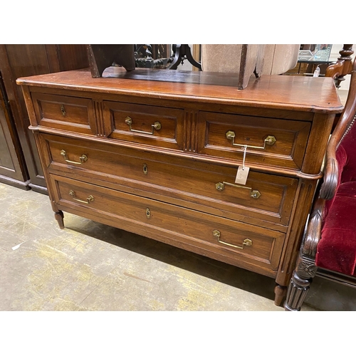 1089 - A 19th century French oak commode, width 130cm, depth 60cm, height 84cm