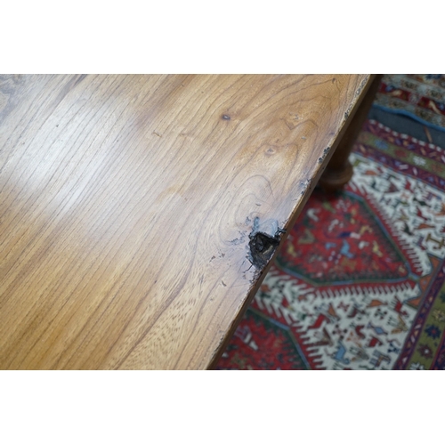 1209 - A Victorian style rectangular elm farmhouse table, length 272cm, depth 87cm, height 78cm