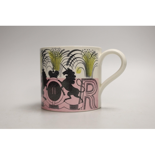 1321 - A Queen Elizabeth II coronation commemorative 1953 mug designed by Eric Ravilious