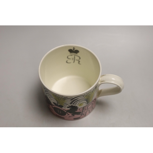 1321 - A Queen Elizabeth II coronation commemorative 1953 mug designed by Eric Ravilious