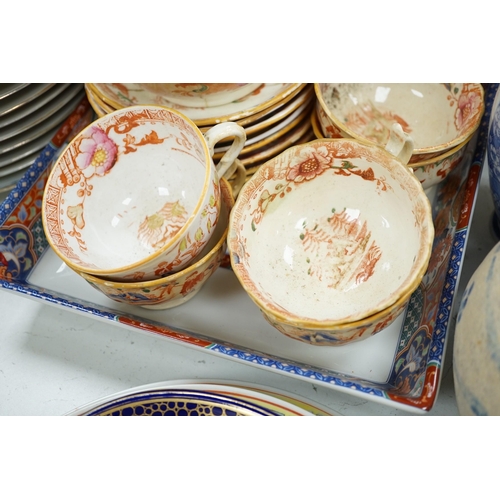 1419 - A group of mixed Chinese, Japanese and English ceramics