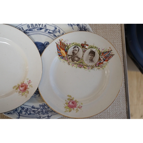 1455 - Royal Commemorative ceramics - Royal Worcester Queen Victoria Golden Jubilee plate, three Arcadian b... 