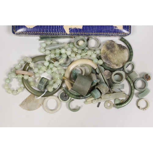 1503 - A Chinese hardstone bead necklace and related jade, jadeite etc. jewellery parts