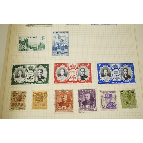 1543 - Three albums of world stamps with Bahamas 1938 set - £1 mint, cape of good hope triangulars used (8)... 