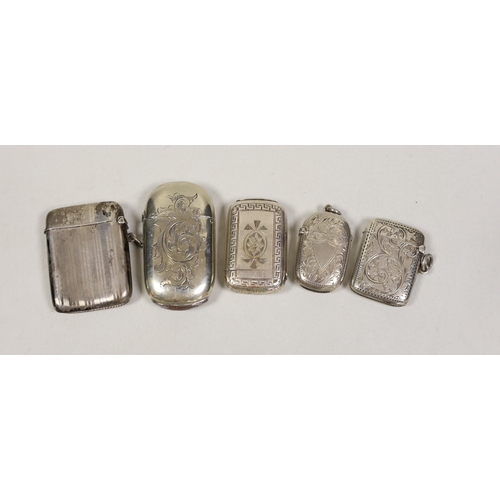 1833 - Three assorted early 20th century silver vesta cases, largest 56mm and two plated cases.