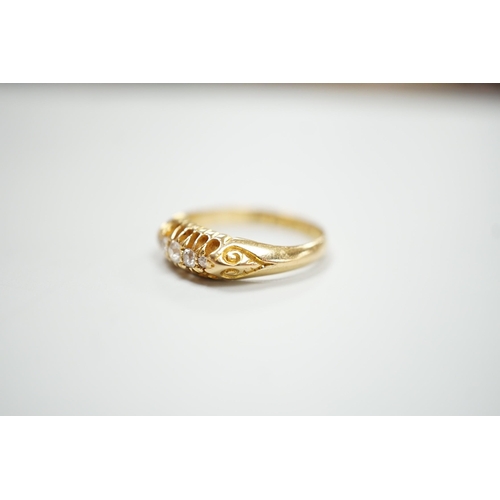 1891 - An early 20th century 18ct gold and graduated five stone diamond chip set ring, size L, gross weight... 