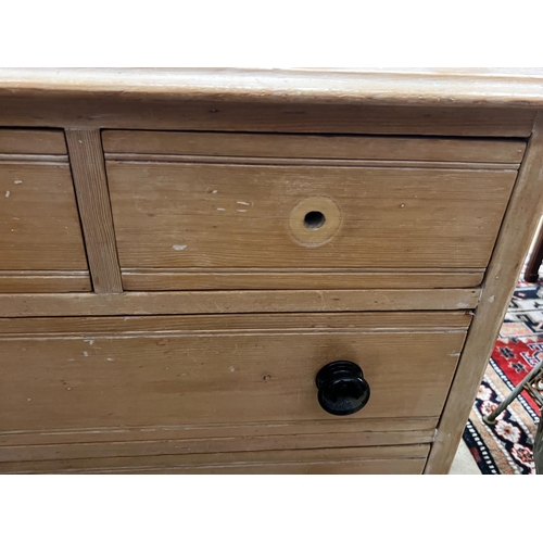 106 - A Victorian small pine chest of five drawers, width 82cm, depth 42cm, height 91cm