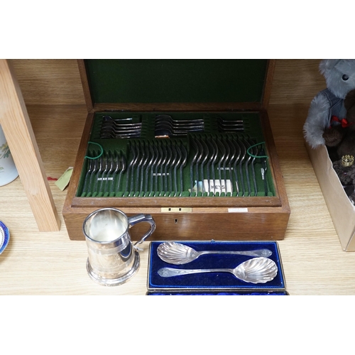 316 - A Mappin & Webb canteen plated cutlery with ivorine inset, cased pair  plated servers spoons and pla... 