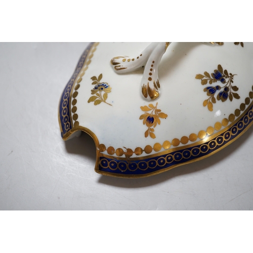 341 - An 18th century Caughley tureen cover and stand with blue and gilt decoration, stand mis-fired to bo... 