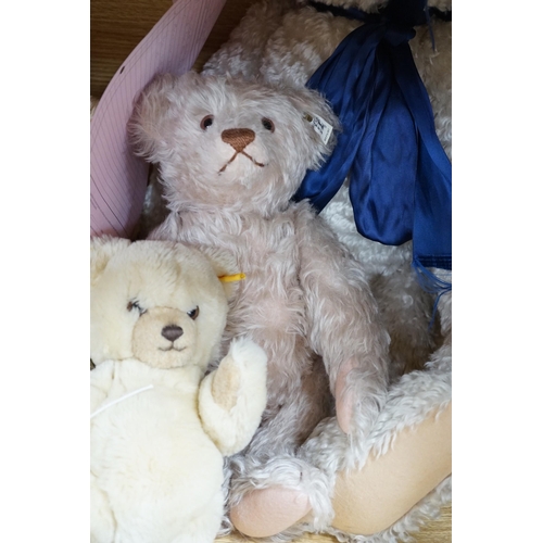 374 - A large Steiff growler blonde plush teddy bear, 68cms long and four other Steiff teddy bears,