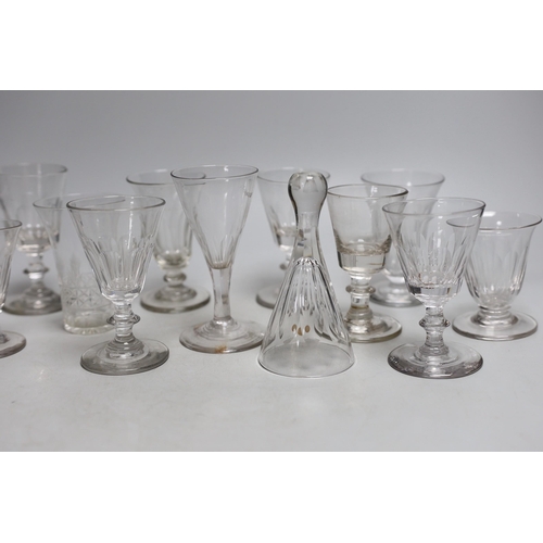 400 - A group of late Georgian to early 20th century panelled or cut drinking glasses (13)