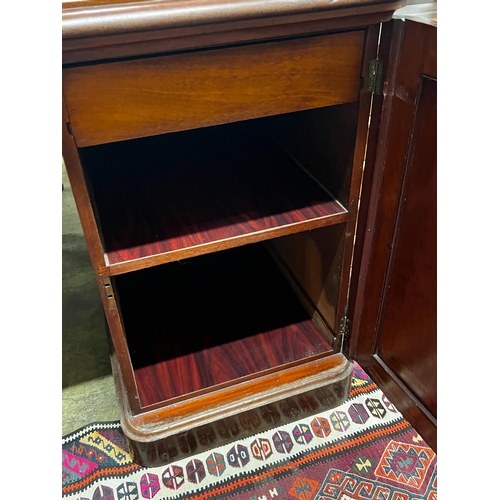 46 - A Victorian mahogany inverse breakfront sideboard, length 180cm, depth 62cm, height 93cm