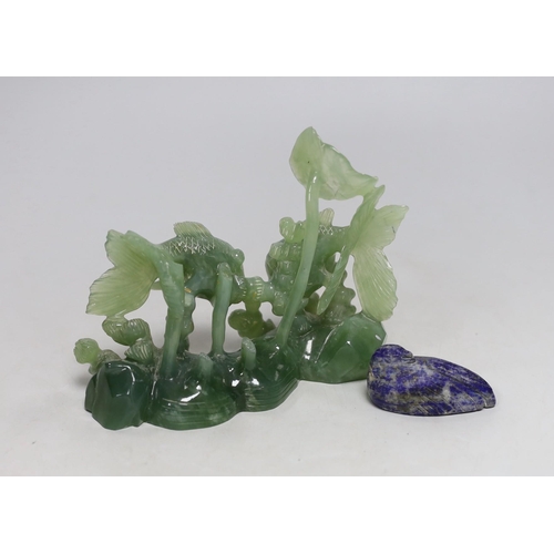 470 - A Chinese bowenite jade goldfish group, 17cm wide, and a lapis lazuli figure of a duck