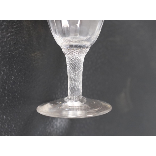 482 - A George III incised stem drinking glass, 12.5cms high