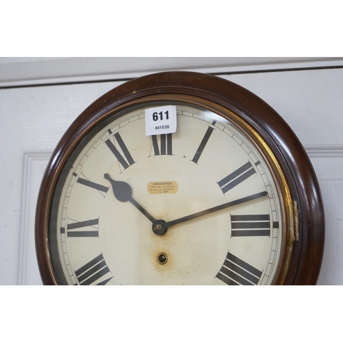 529 - An early 20th century mahogany wall clock, 37cm diameter