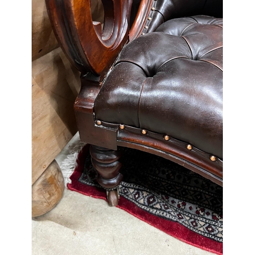 1092 - A Victorian mahogany armchair upholstered in deep buttoned brown leather, width 68cm, depth 80cm, he... 