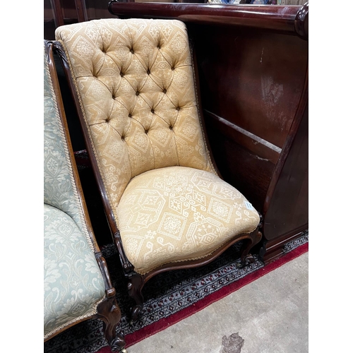 1093 - A near pair of Victorian mahogany and rosewood upholstered nursing chairs width 54cm, height 91cm... 