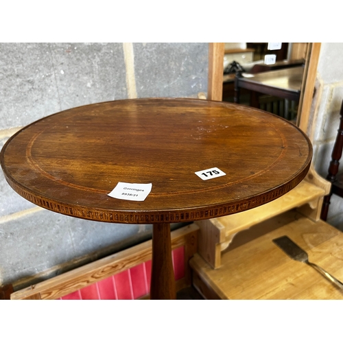 175 - An Edwardian circular mahogany tripod wine table, diameter 44cm, height 70cm