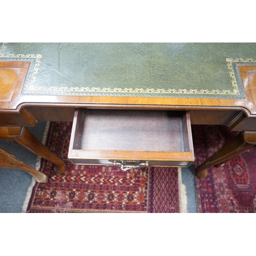 197 - A George II style mahogany card table, width 85cm, depth 85cm, height 75cm