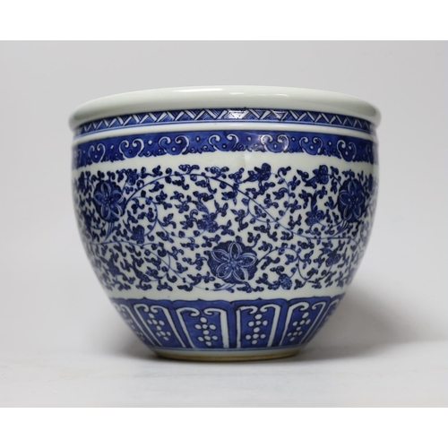 268 - A Chinese blue and white jardiniere, 18cm