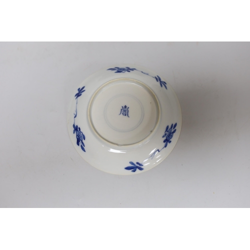 270 - A Chinese Kangxi blue and white tea bowl and saucer, and a blue and white bowl, largest 13cm diamete... 