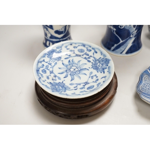 276 - A group of 19th century and later Chinese blue and white porcelain, tallest 31cm