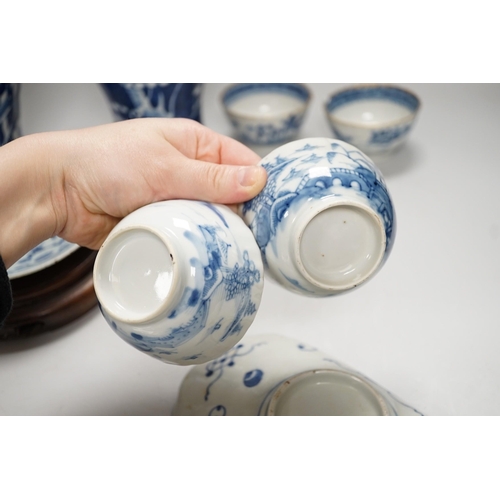 276 - A group of 19th century and later Chinese blue and white porcelain, tallest 31cm