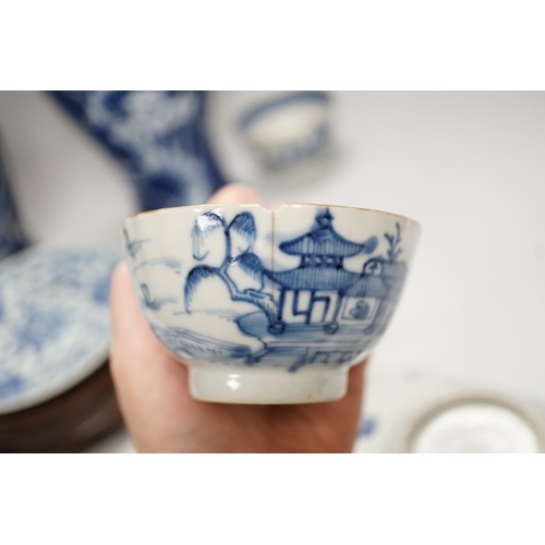 276 - A group of 19th century and later Chinese blue and white porcelain, tallest 31cm