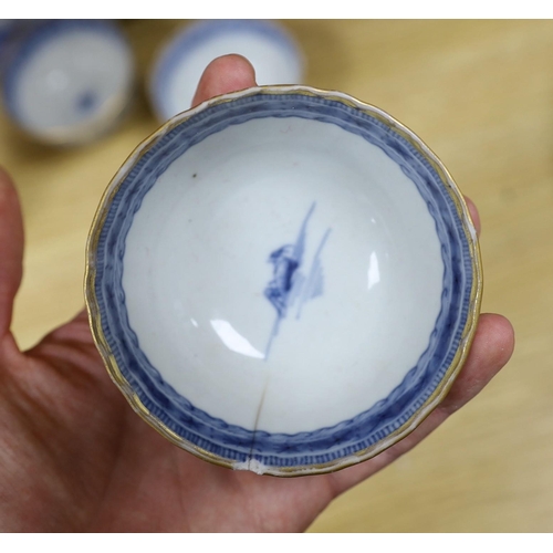 276 - A group of 19th century and later Chinese blue and white porcelain, tallest 31cm