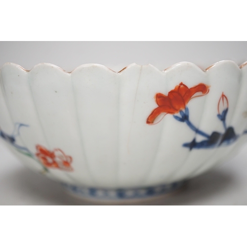 1254 - A 19th century Japanese porcelain bowl in Chinese style. 20cm diameter