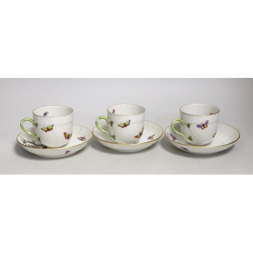 1351 - Three matching Herend teacups and saucers (one a.f.), pattern no.1707.