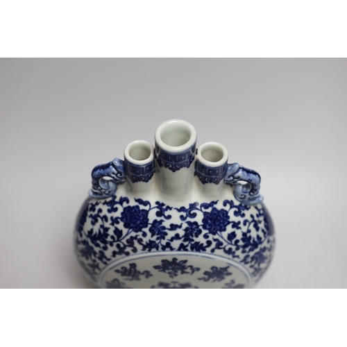 1418 - A Chinese blue and white moonflask, 28.5cm high