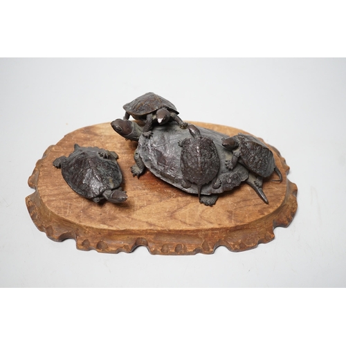 1512 - A Japanese Meiji period bronze turtle group, signed to base, (a.f.), 16cm wide