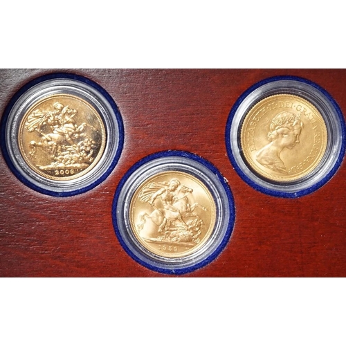 1561 - QE II coins, a triple gold sovereign set; 1959, 1974 & 2009.