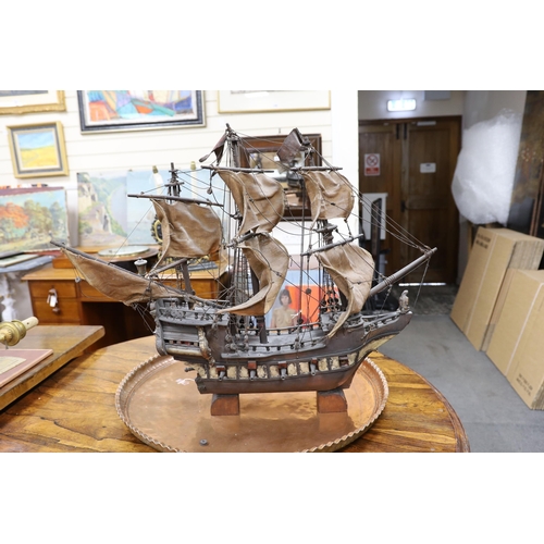 1590 - A model Man'o'war ship, 1937. Height 72cm