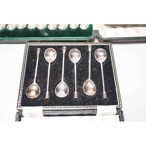 1834 - A cased set of twelve silver handled dessert knives, six seal-top teaspoons, five (ex 6) teaspoons a... 