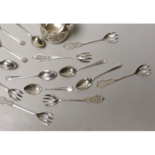 1850 - A silver cream jug and sundry minor spoons and forks.