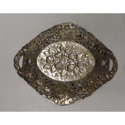 1859 - A continental pierced 800 standard white metal oval dish, 22.5cm, 6.1oz.