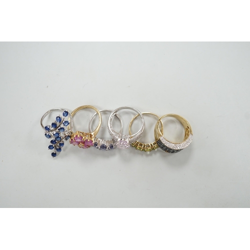 1879 - Six assorted modern 9ct gold and gem set dress rings, including three white gold, gross weight 20 gr... 