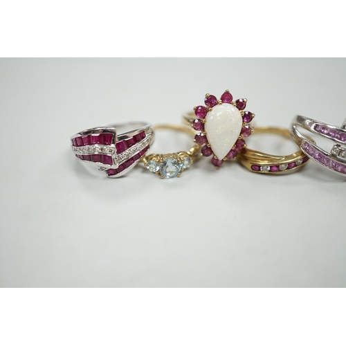 1886 - Five assorted modern 9ct gold and gem set dress rings, including ruby and diamond chip, gross weight... 