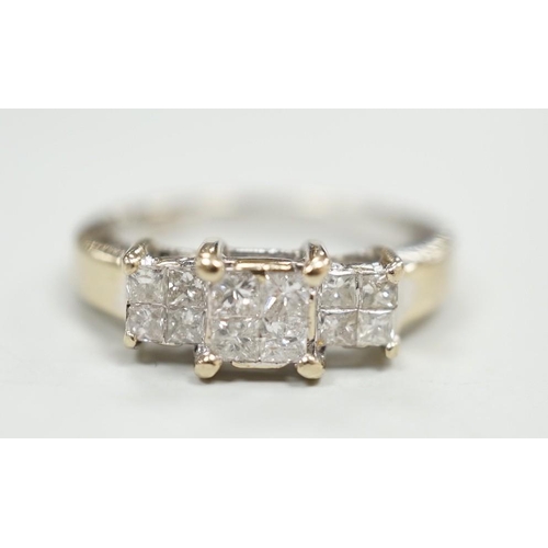 1889 - A modern 18ct white gold and triple princess cut diamond cluster set dress ring, size K, gross weigh... 