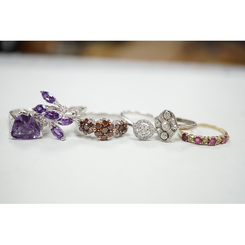 1893 - Five assorted modern 9ct gold and gem set dress rings, including diamond cluster ring, gross weight ... 