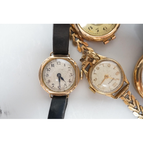 1908 - A lady's 9ct gold Timex manual wind wrist watch, on a 9ct gold bracelet, gross weight 1.8 grams and ... 